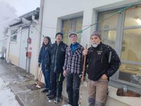 Les rois de la pelle à neige.